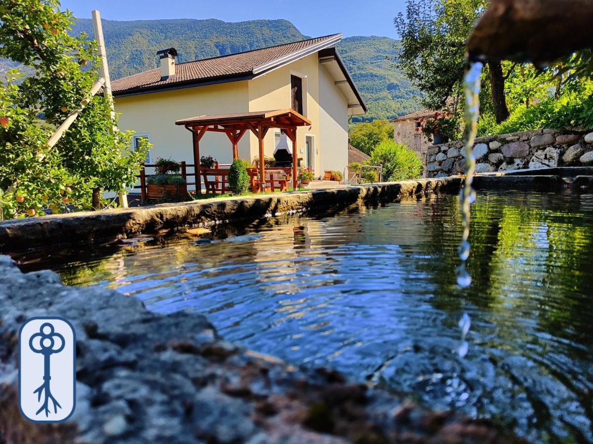 Casa Vacanze Antico Eremo, Tra Natura E Tradizione Campodenno Exterior photo